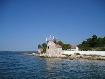 Isola Babac
