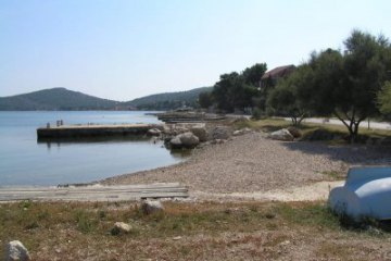 Isola Prisnjak, foto 4
