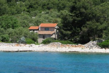 Casa solitaria Fjaka, Baia Druce - isola Pasman